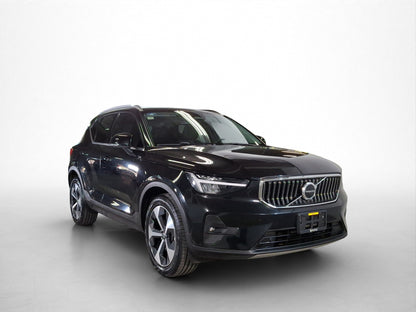2023 Volvo XC40 B4 Ultimate Mild Hybrid