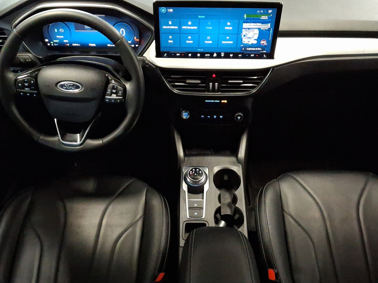 2025 Ford Escape Titanium Hybrid