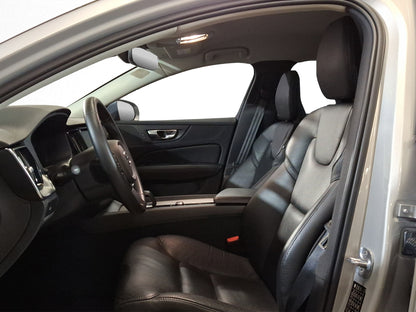 2023 Volvo S60 B4 MILD HYBRID
