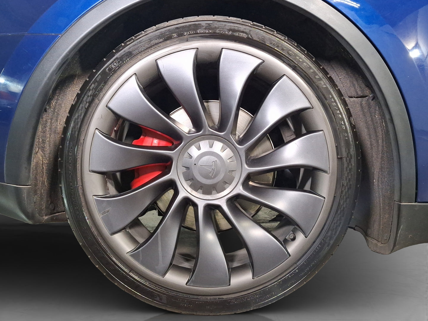 2023 Tesla Model Y Perfomance