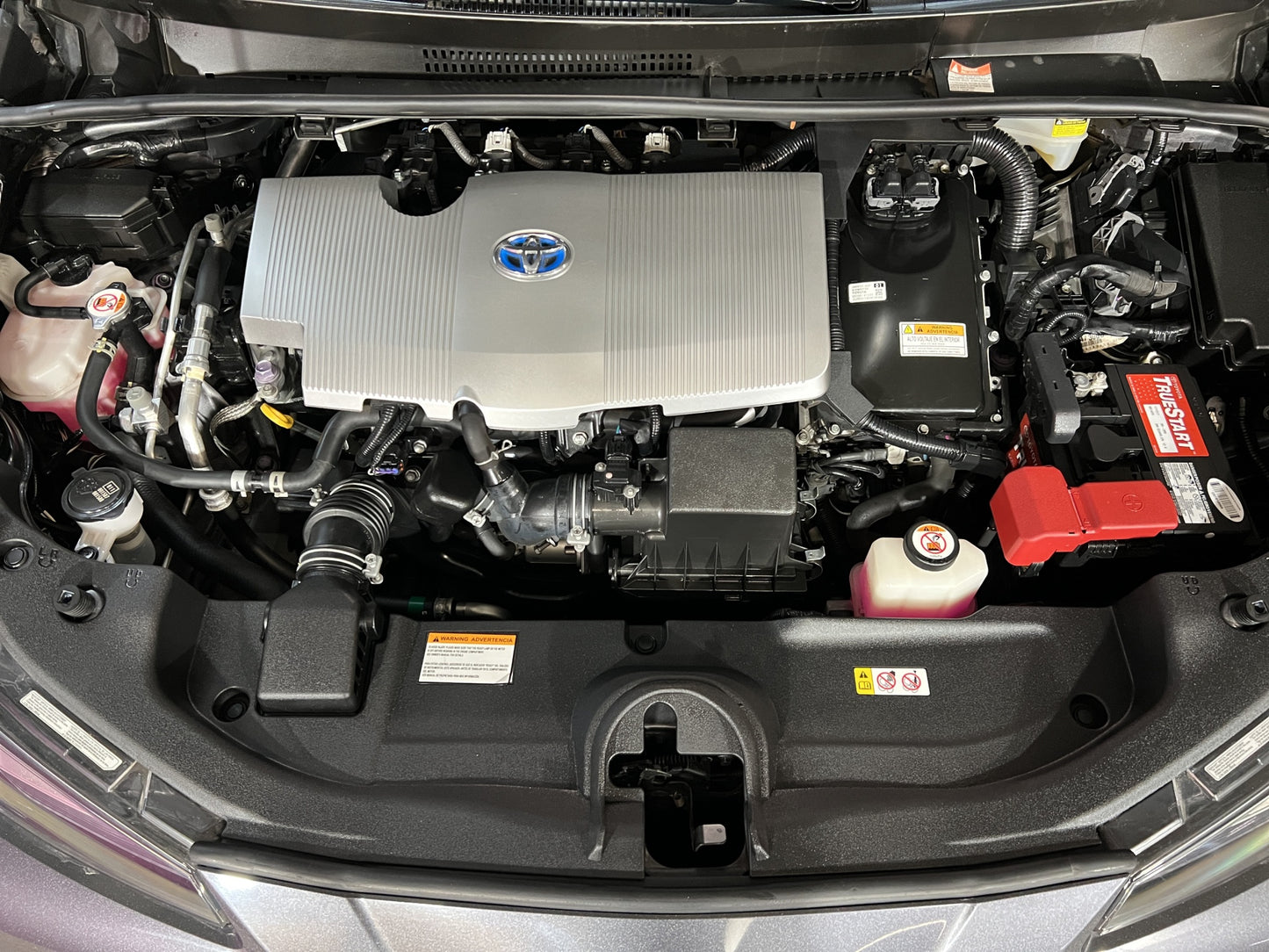 2020 Toyota Prius Híbrido Base