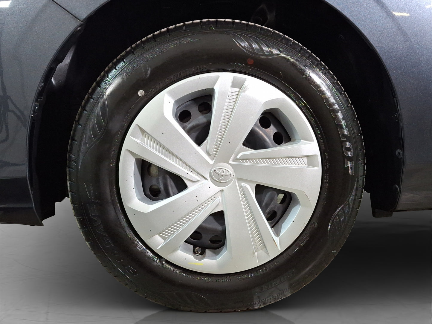 2023 Toyota Yaris Base MT