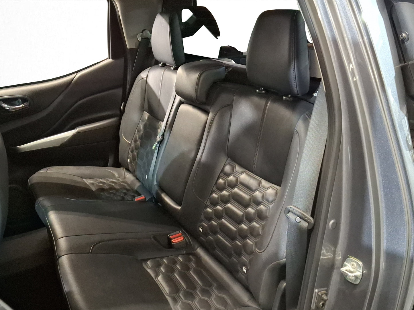 2023 Nissan Frontier Platinum LE Doble Cabina