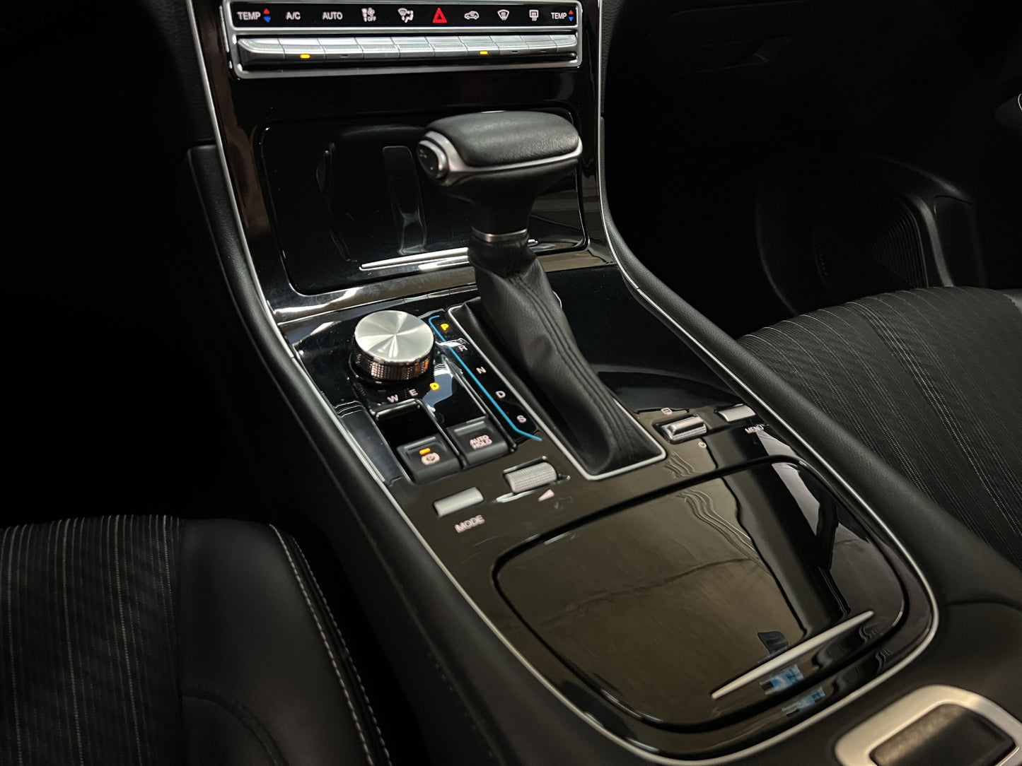 2023 Dodge Journey SXT - Dodge Wahu México