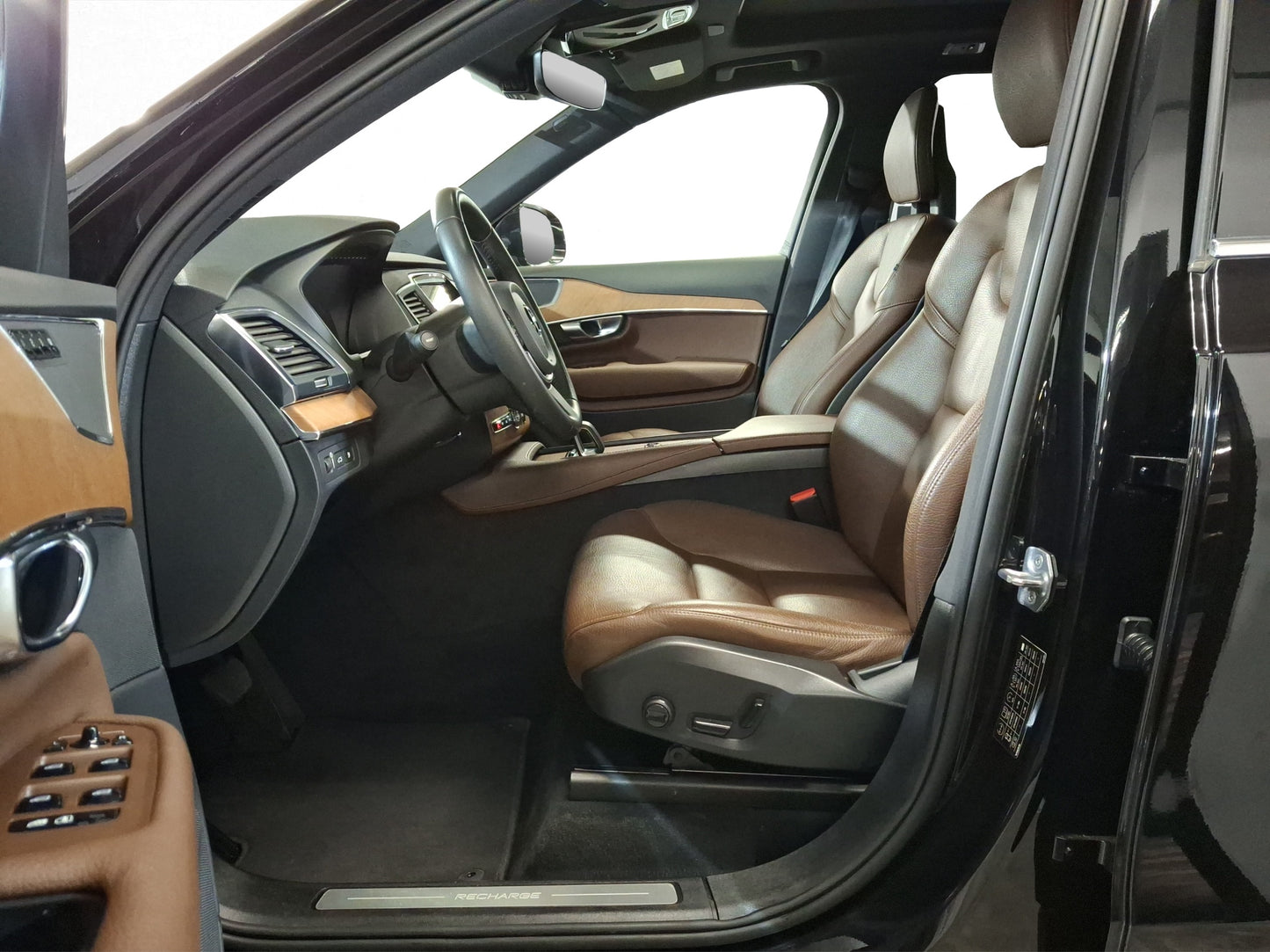 2022 Volvo XC90 T8 Inscription Recharge