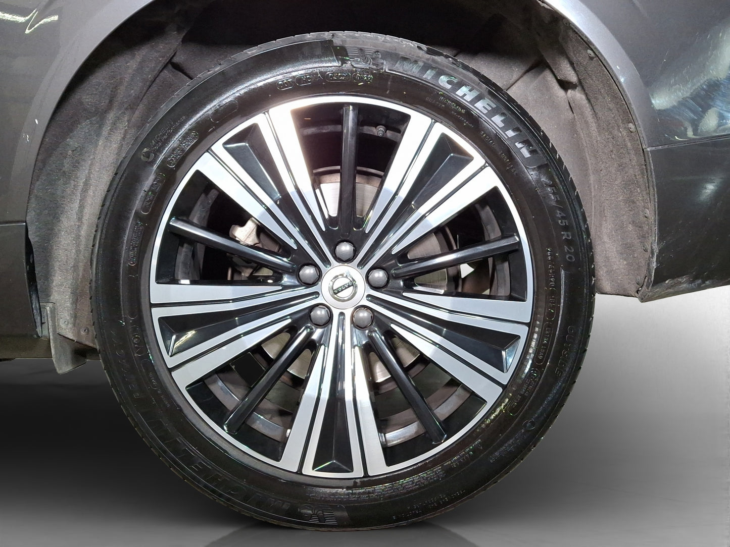2022 Volvo XC60 Inscription AWD
