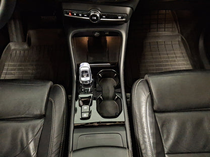 2022 Volvo XC40 Inscription T4