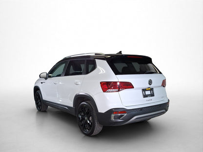 2022 Volkswagen Taos Highline Black