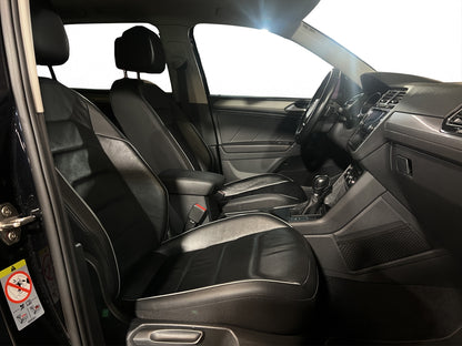 2019 Volkswagen Tiguan R-Line