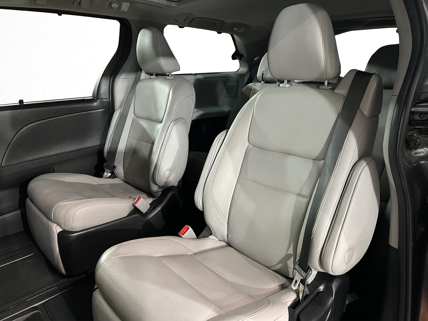 2020 Toyota Sienna Limited