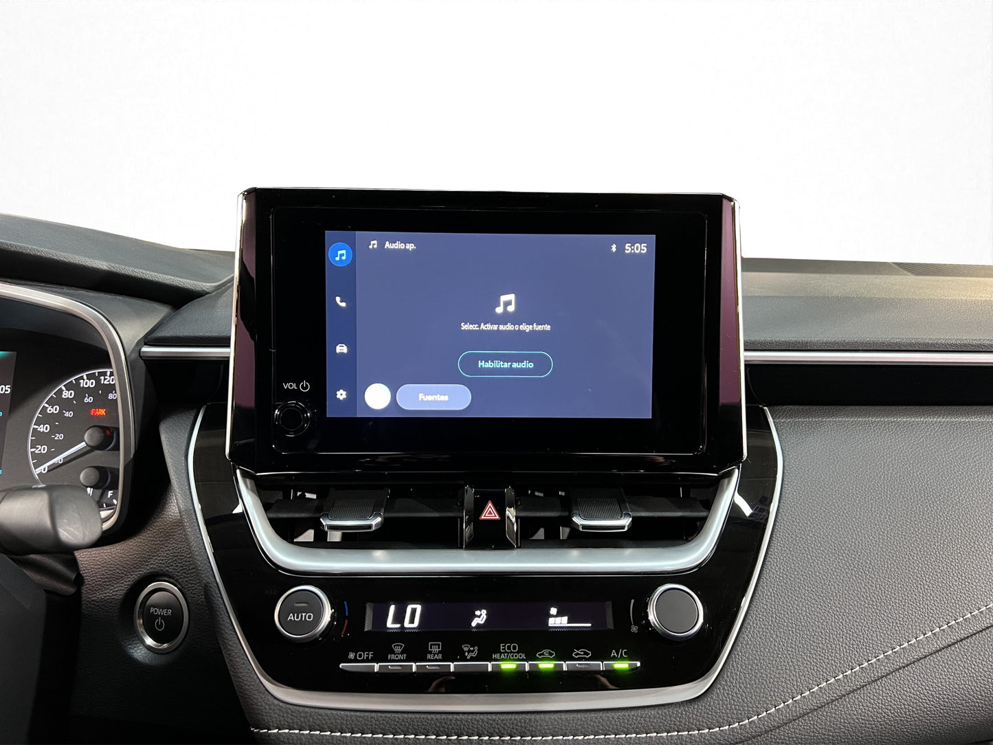 2025 Toyota Corolla LE Hybrid