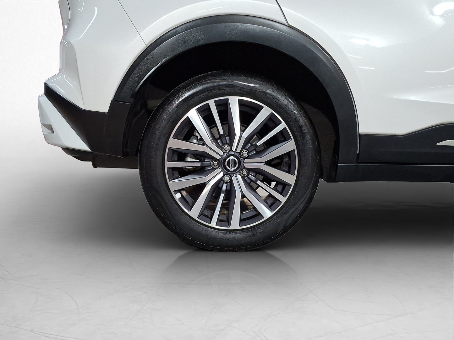 2021 Nissan Kicks Exclusive