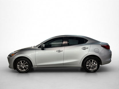 2023 Mazda 2 i