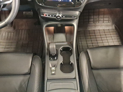 2023 Volvo XC40 B4  Mild Hybrid