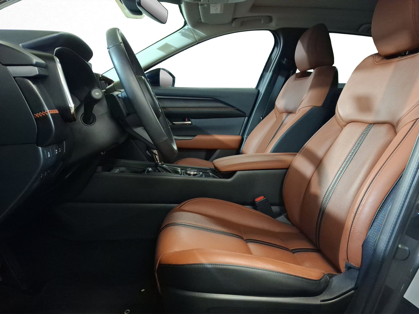 2024 Mazda CX-50 Signature