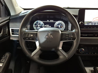 2023 Mitsubishi Outlander PHEV Diamond