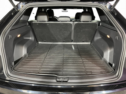 2023 Volkswagen Cross Sport R-Line