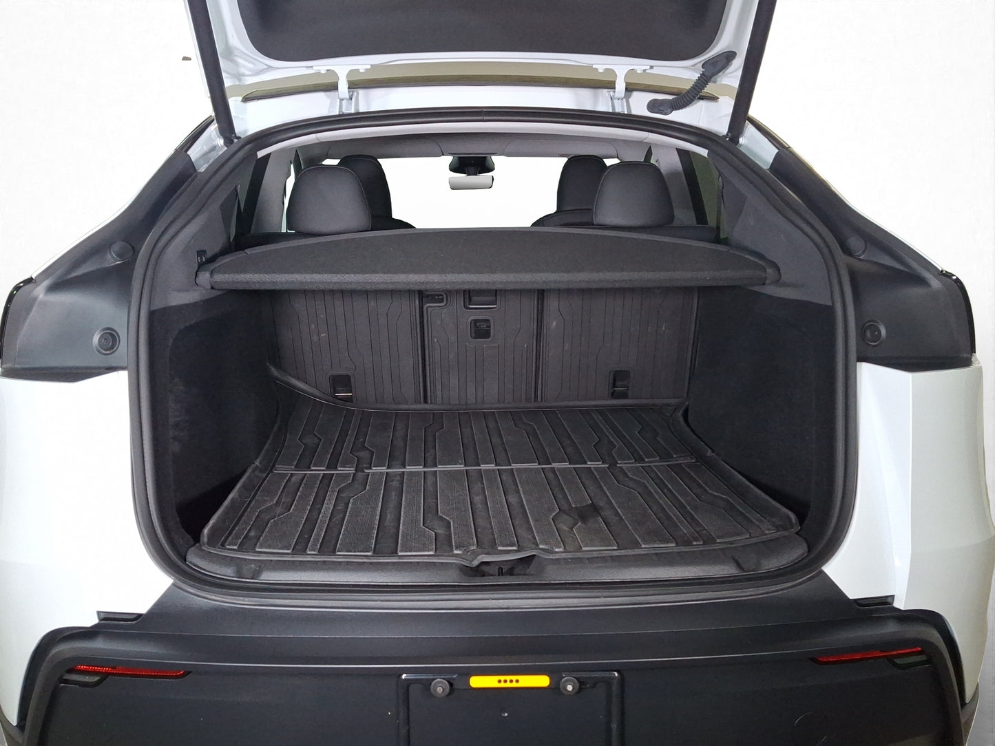 2025 Tesla Model Y Premium