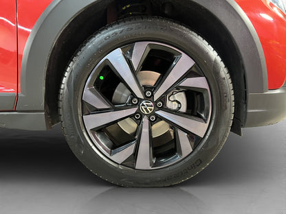 2022 Volkswagen Nivus Highline Black