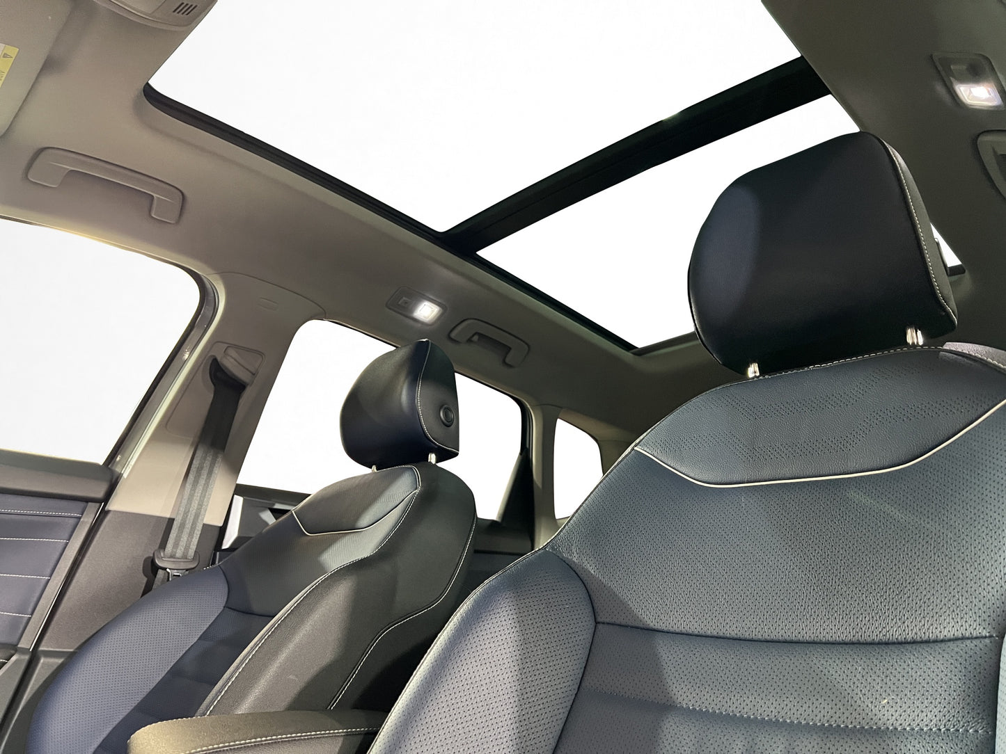 2025 Volkswagen Taos Highline