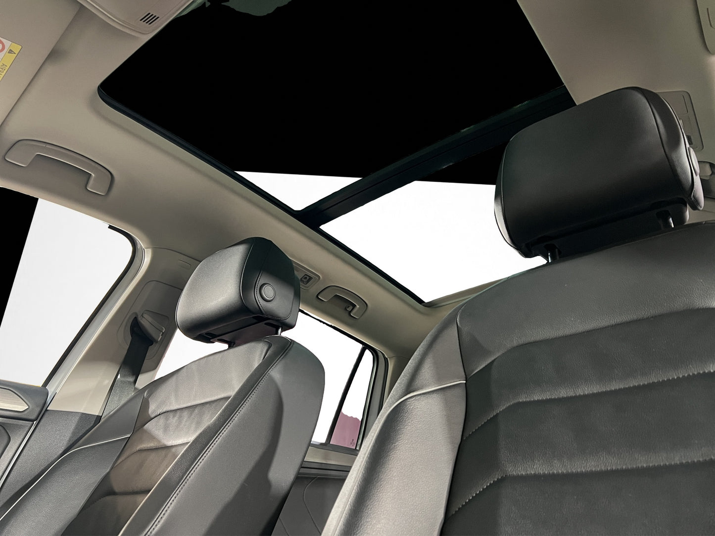 2021 Volkswagen Tiguan R-Line