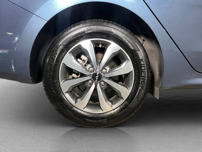 2022 KIA Rio Sedan LX