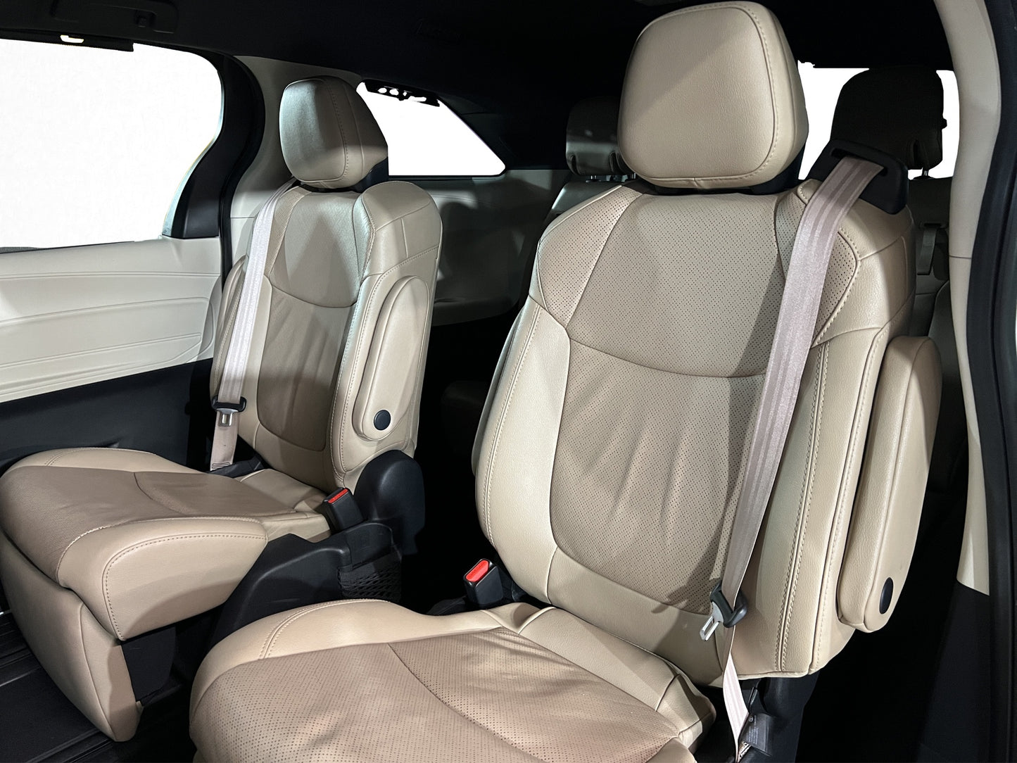 2021 Toyota Sienna Limited Hibrida