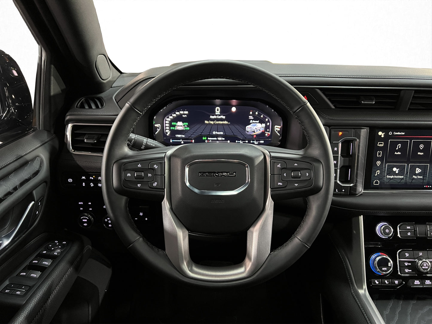 2023 GMC Yukon Denali XL