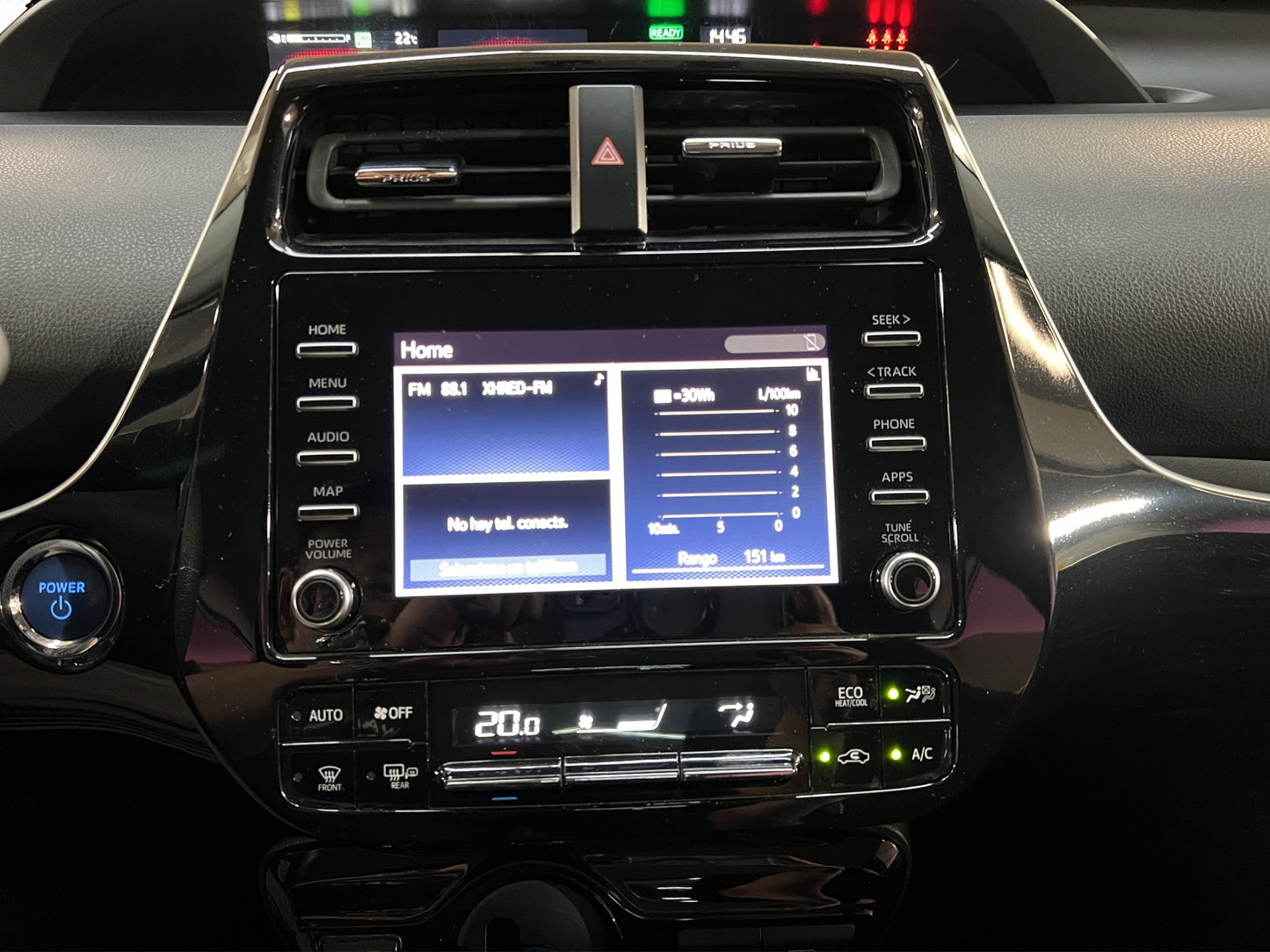 2020 Toyota Prius Híbrido Base