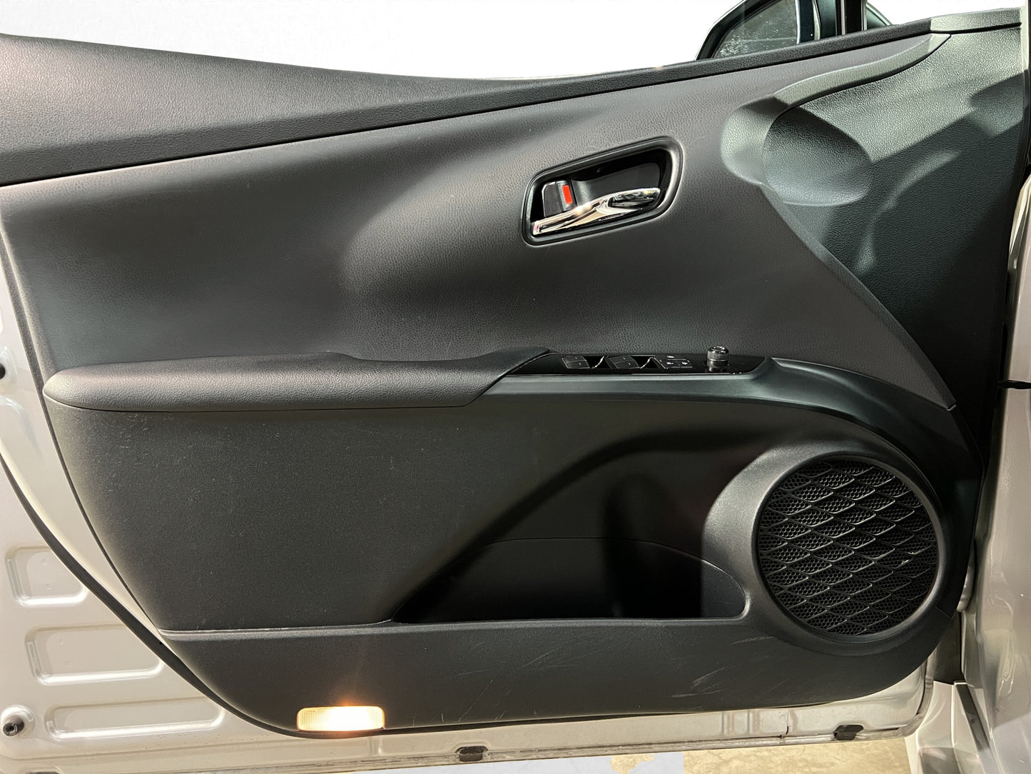 2020 Toyota Prius Híbrido Premium