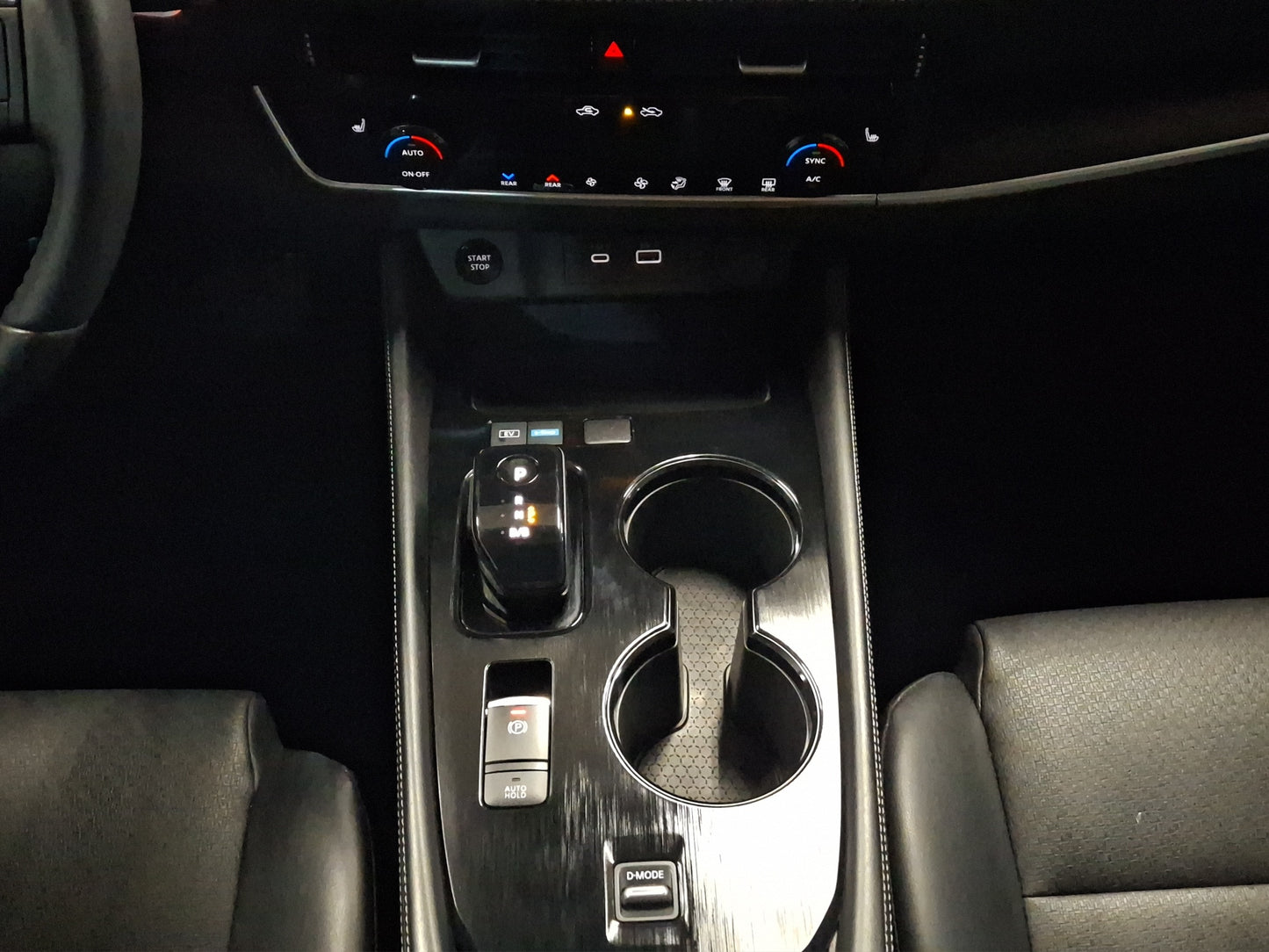 2024 Nissan X-Trail Platinum E-Power