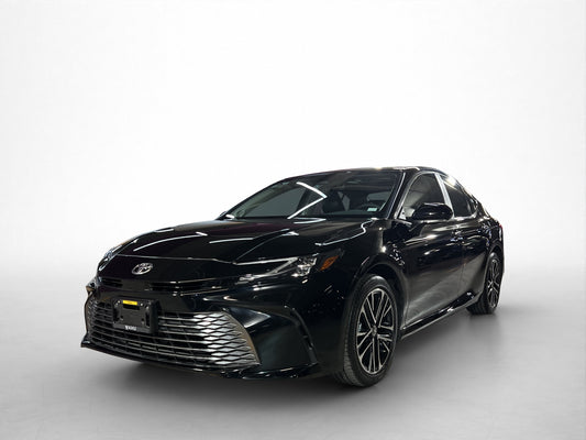 2025 Toyota Camry XLE Hibrido