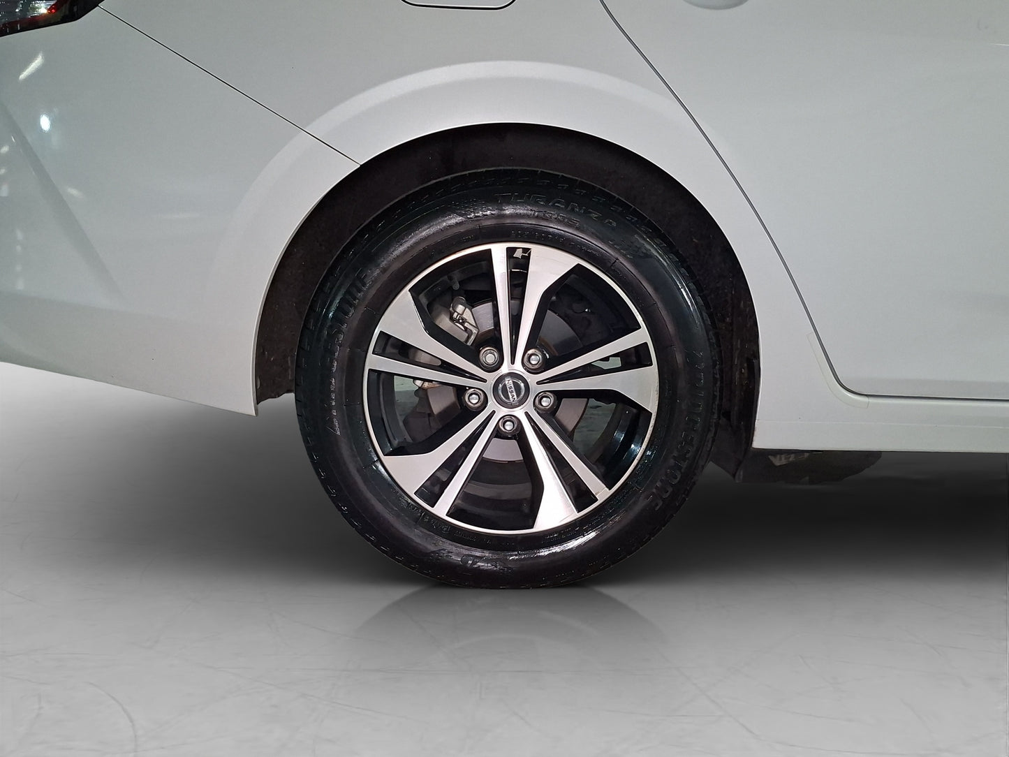 2023 Nissan Sentra Advance