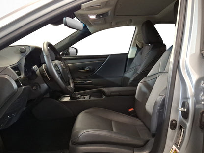 2023 Lexus ES 300H Hibrido