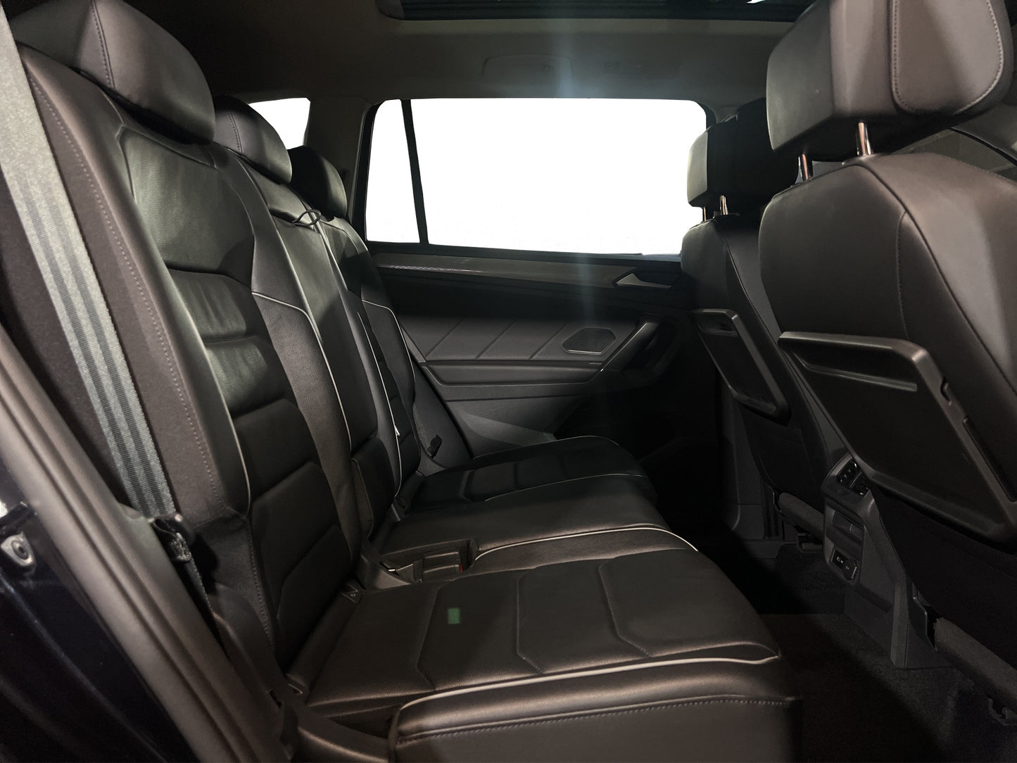 2019 Volkswagen Tiguan R-Line