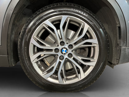 2019 BMW X1 20i X Line