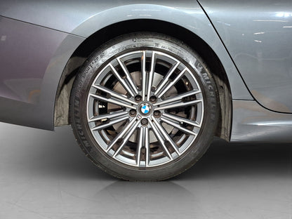 2019 BMW Serie 3 330i M Sport