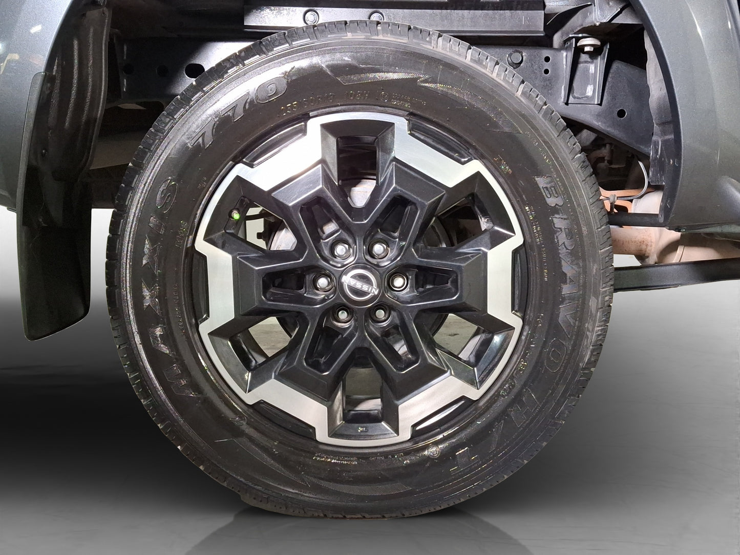 2023 Nissan Frontier Platinum LE Doble Cabina