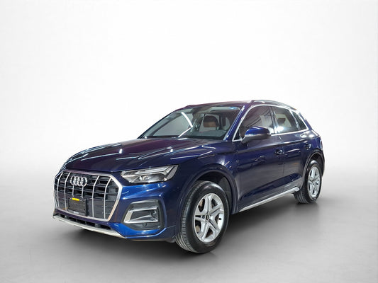 2022 Audi Q5 Select