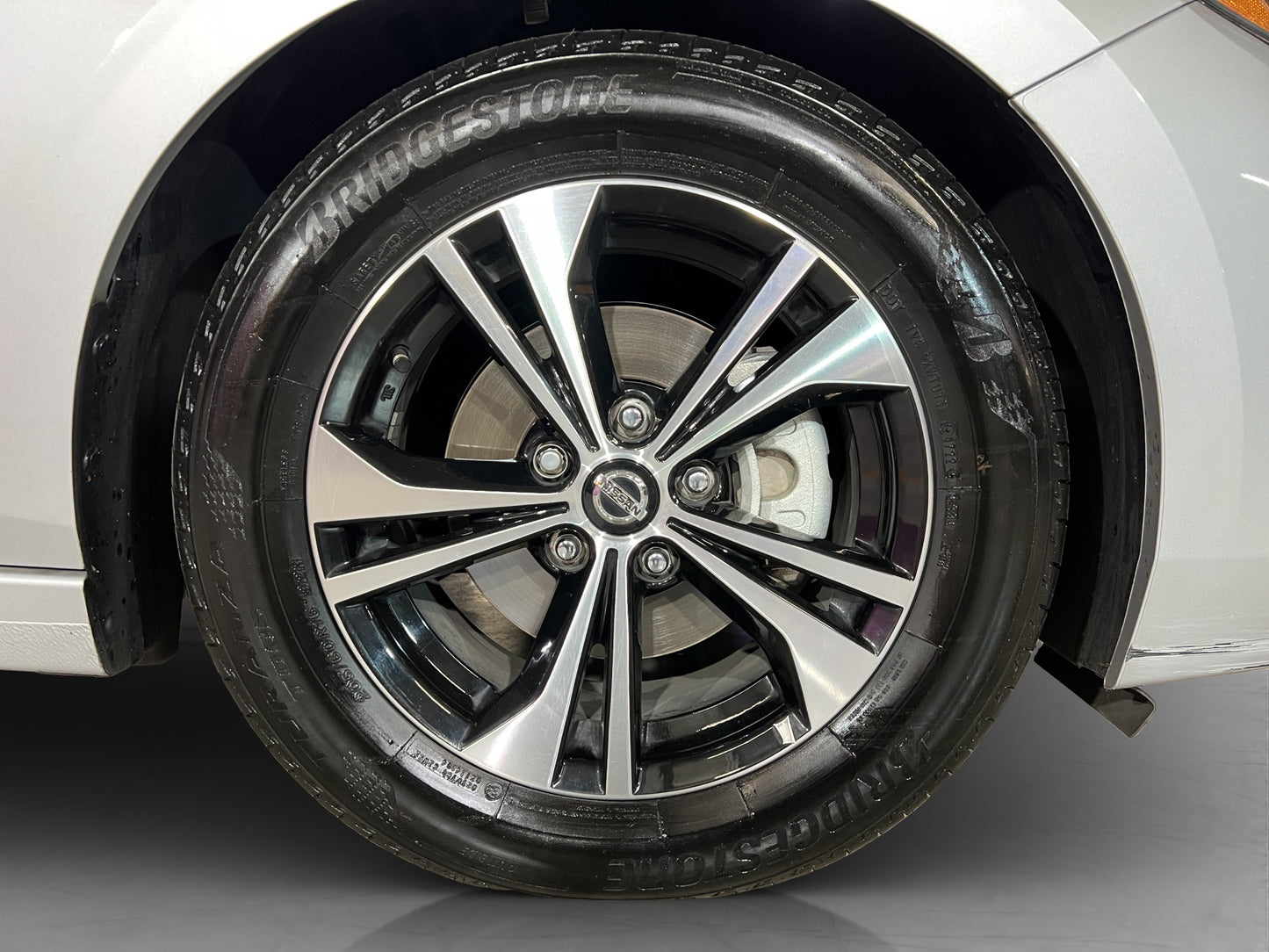 2023 Nissan Sentra Advance