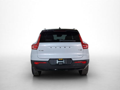 2021 Volvo XC40 R-Design T5 AWD