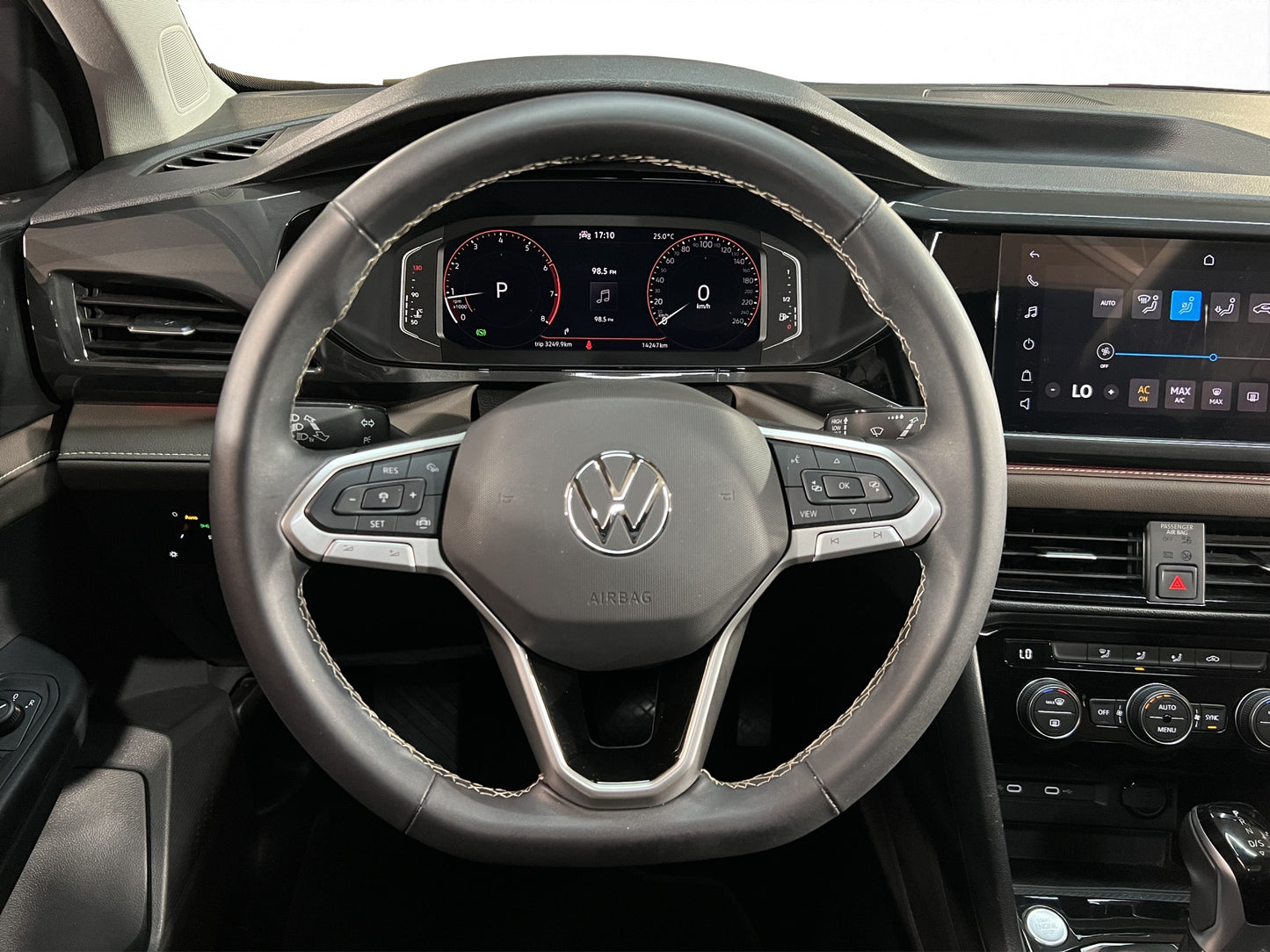 2024 Volkswagen Taos Highline