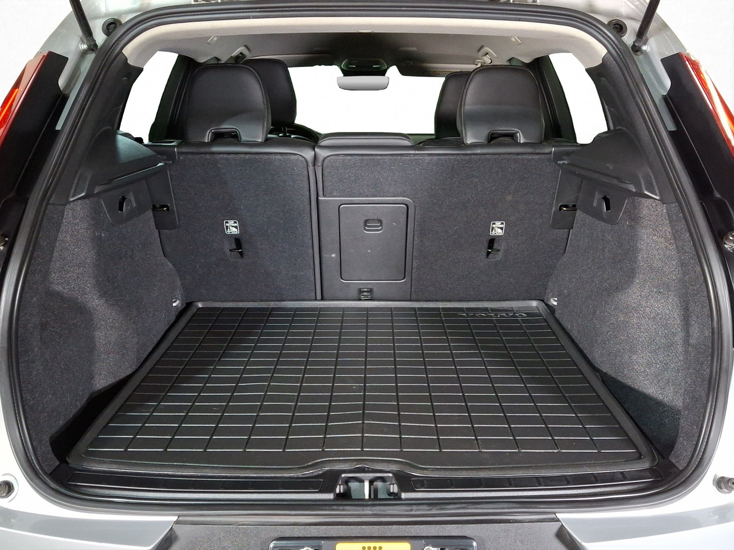 2023 Volvo XC40 B4  Mild Hybrid