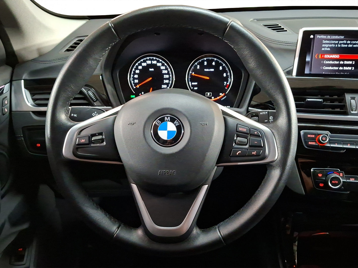 2021 BMW X1 20i X Line