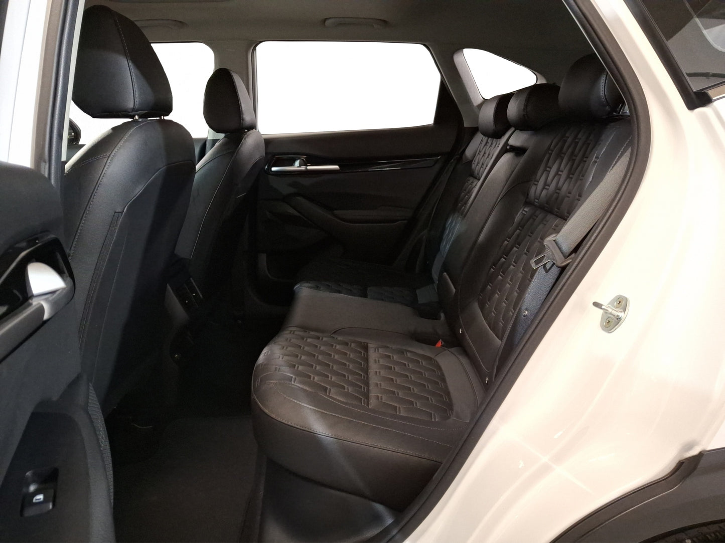 2022 KIA Seltos SX