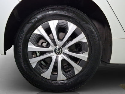 2022 Toyota Prius Híbrido Base