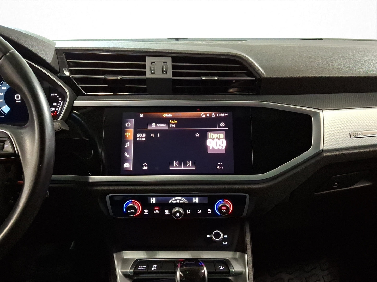 2022 Audi Q3 Select 35 TFSI