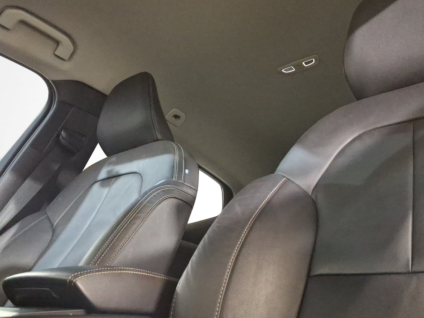 2023 Volvo XC40 B4  Mild Hybrid