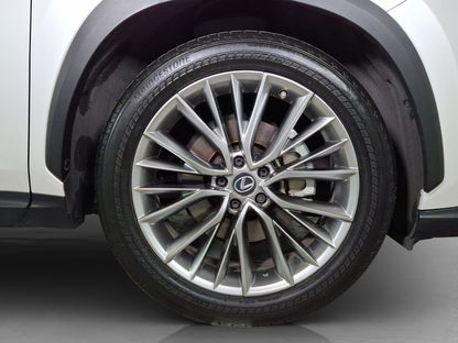 2022 Lexus NX350 Hybrid