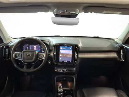 2023 Volvo XC40 B4 Ultimate Mild Hybrid